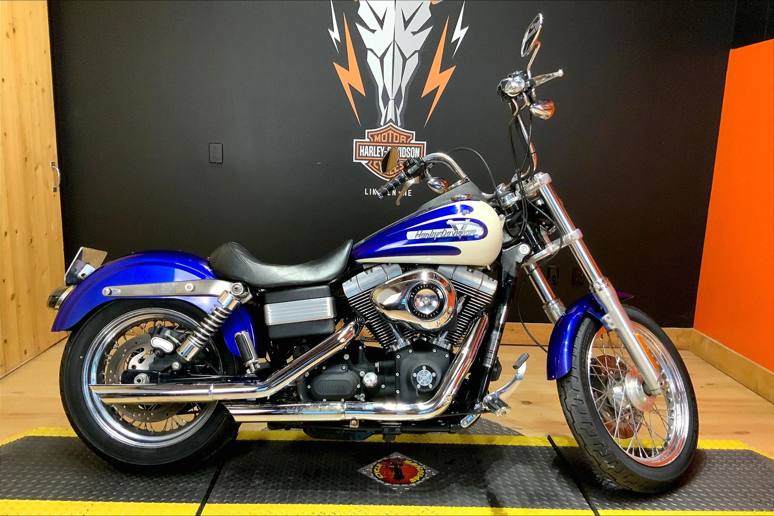 2008 harley davidson store dyna street bob